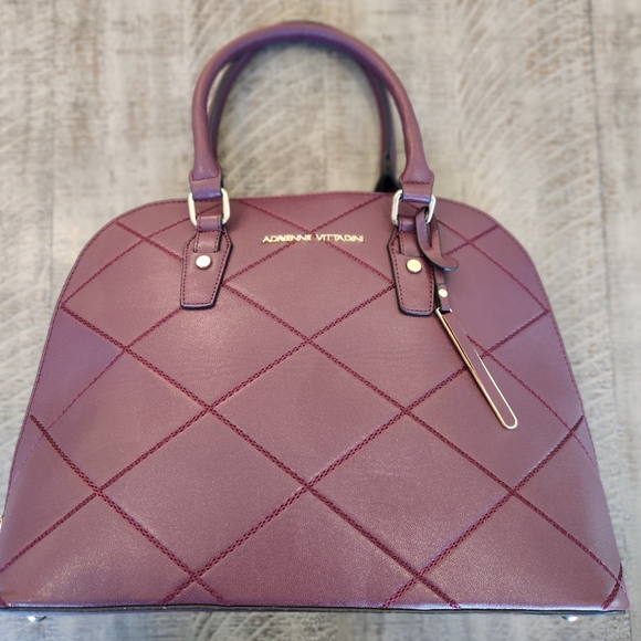 Adrienne Vittadini Burgundy Shoulder bag in EUC - Picture 11 of 16